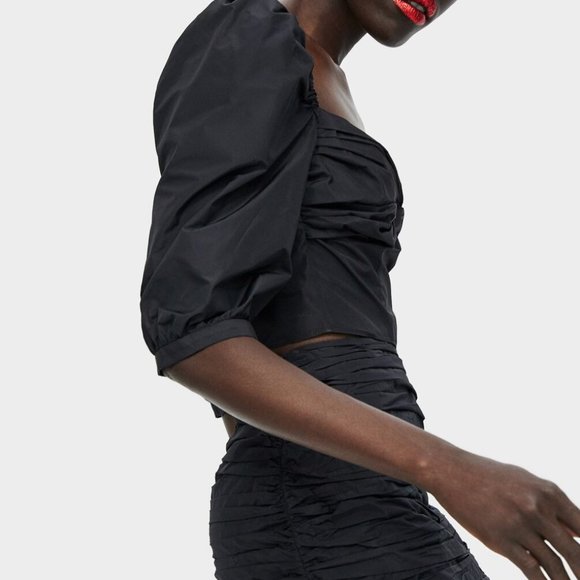 NWT Zara Black Taffeta Ruched Draped Crop Top - Picture 3 of 6